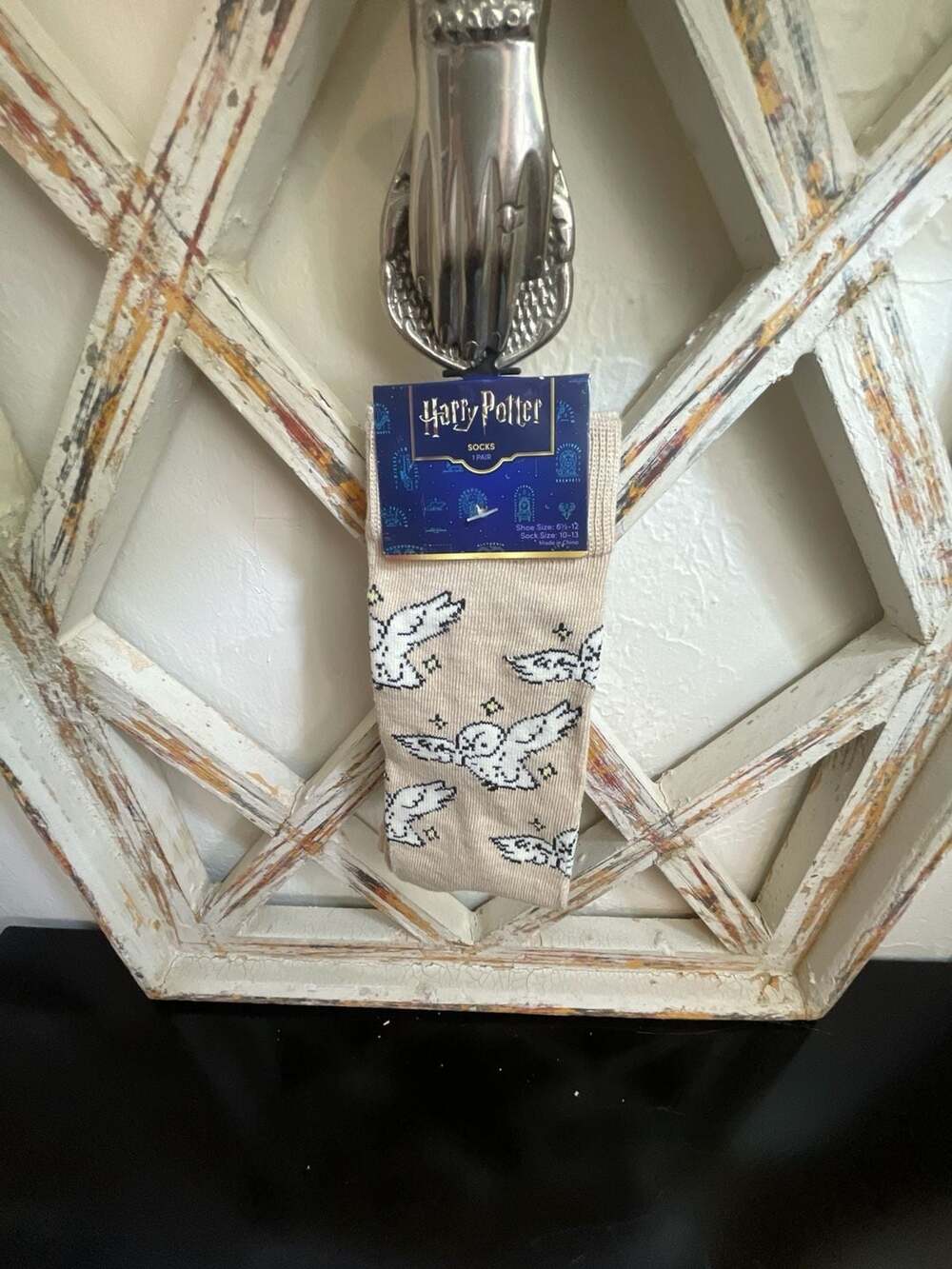 Harry Potter Hedwig Snow Owl Crew Socks Tan Size 10-13
